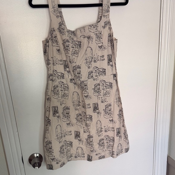 Abercrombie & Fitch Dresses & Skirts - Abercrombie & Fitch Cream Dress with Black Print